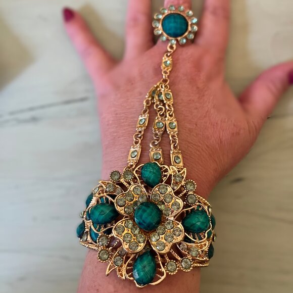 Source Unknown Jewelry - Bracelet with Ring Attachment